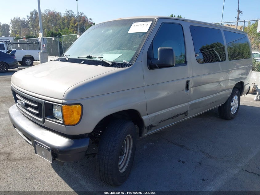 1FBNE31L43HB40208 2003 FORD ECONOLINE photo no. 2