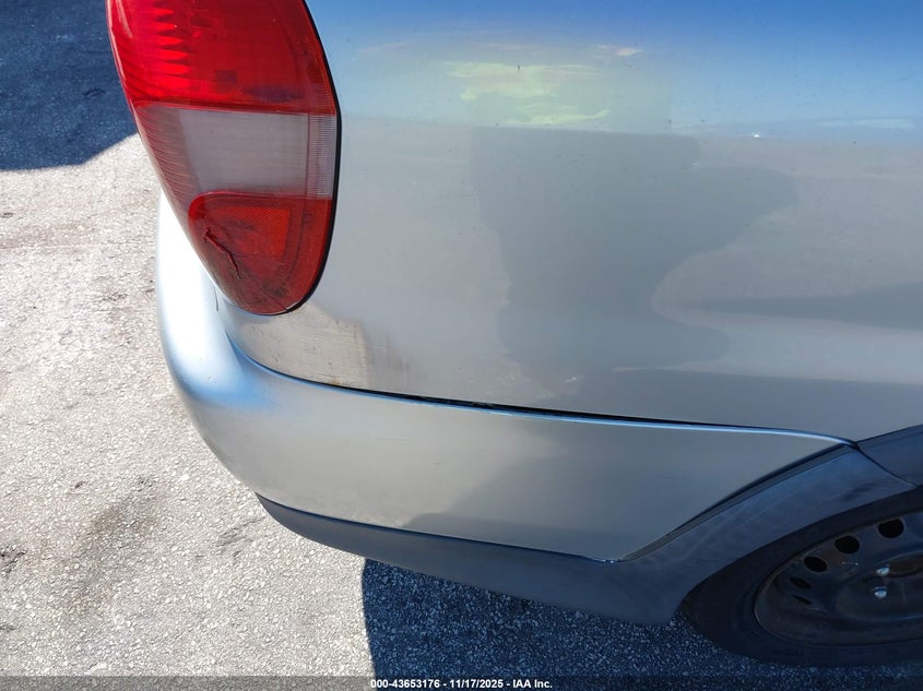 JTDBT123120233577 2002 TOYOTA ECHO photo no. 13