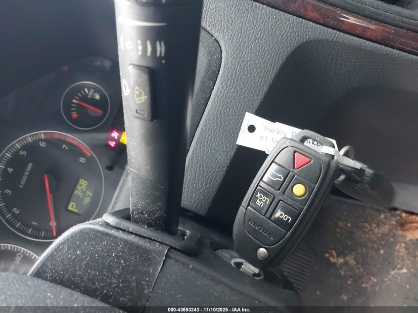 2007 Volvo S60 2.5T VIN: YV1RH592272632511 Lot: 43653243