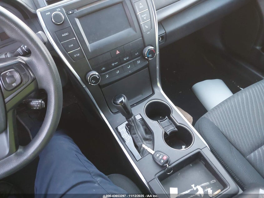 4T4BF1FK1FR469039 2015 TOYOTA CAMRY photo no. 11