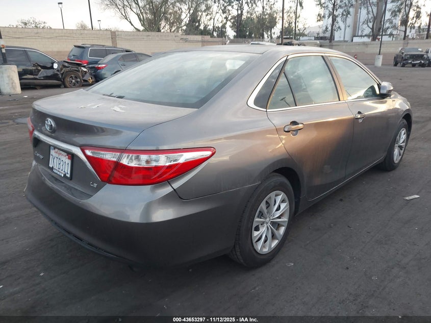 4T4BF1FK1FR469039 2015 TOYOTA CAMRY photo no. 4