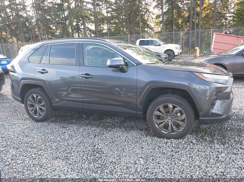 2024 TOYOTA RAV4 HYBRID XLE PREMIUM - JTMB6RFV9RD121601