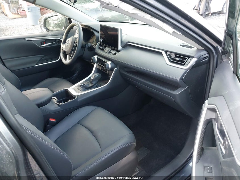 2024 TOYOTA RAV4 HYBRID XLE PREMIUM - JTMB6RFV9RD121601