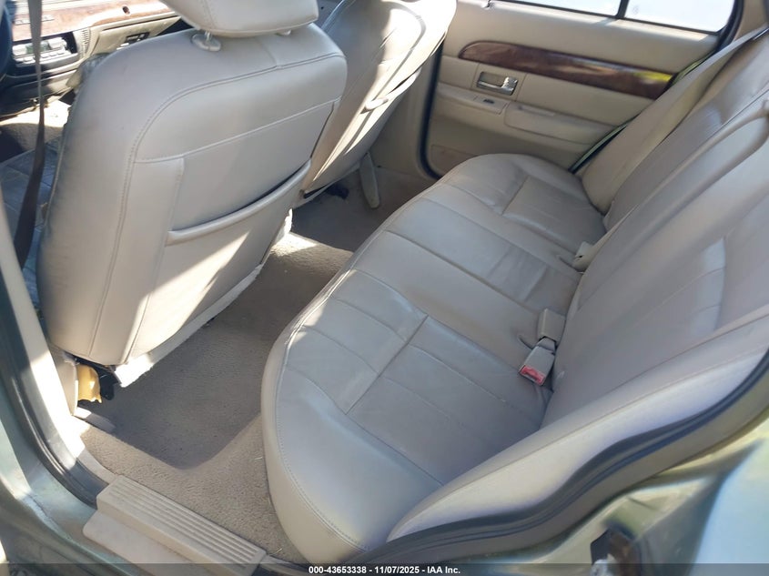 2006 Mercury Grand Marquis Ls VIN: 2MEFM75VX6X627924 Lot: 43653338