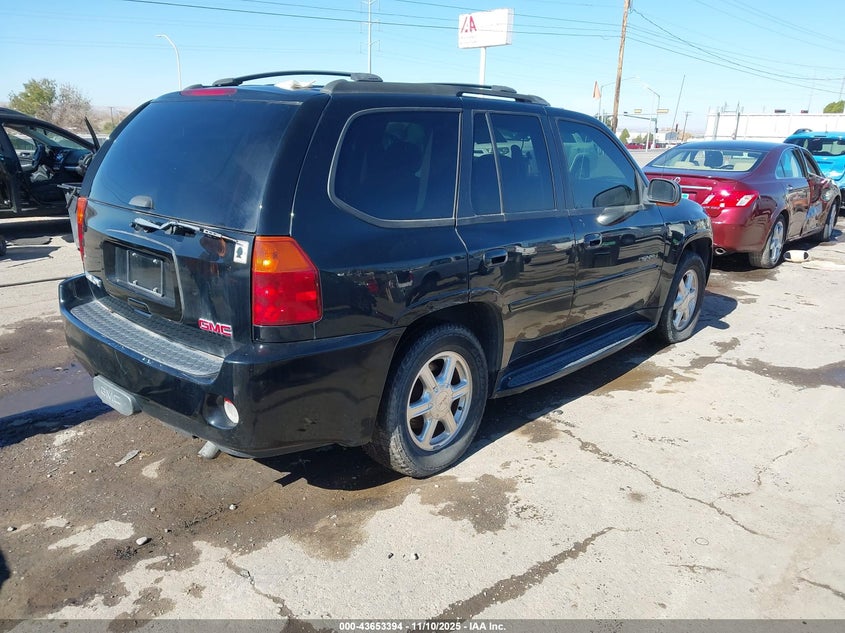 1GKET13M952281068 2005 GMC ENVOY photo no. 4