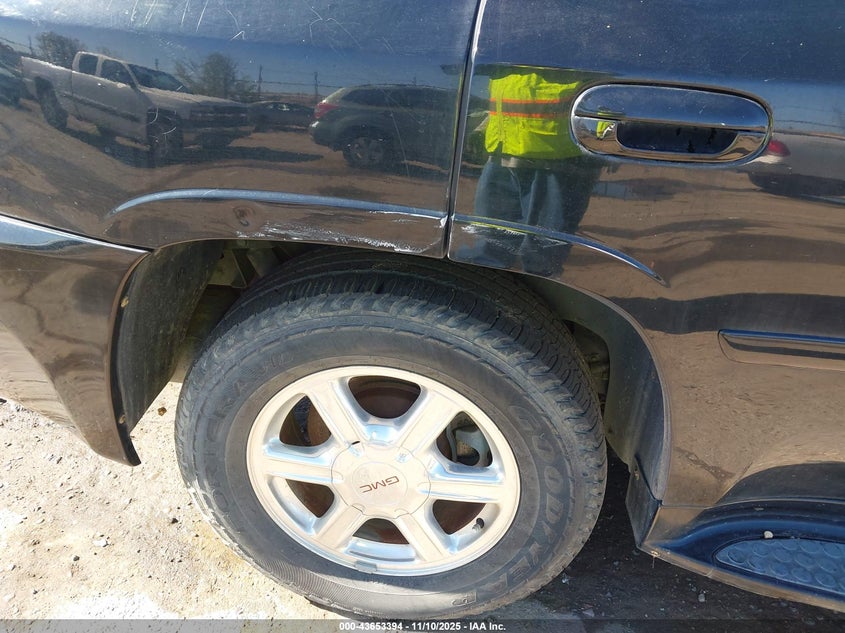 1GKET13M952281068 2005 GMC ENVOY photo no. 6
