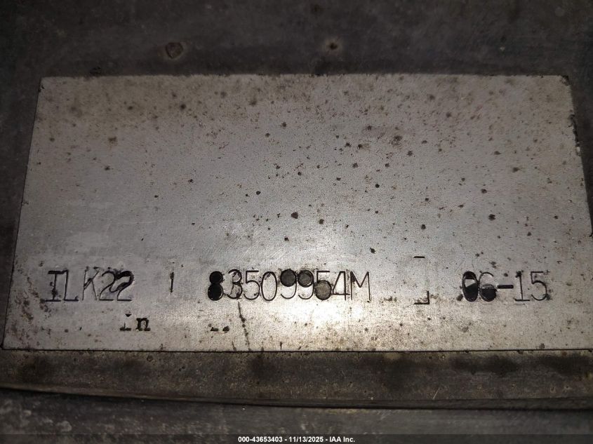 2000 Ford F-350 Lariat/Xl/Xlt VIN: 1FDWX36S4YEE27790 Lot: 43653403