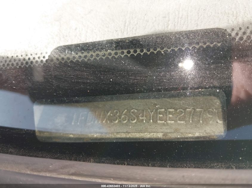 2000 Ford F-350 Lariat/Xl/Xlt VIN: 1FDWX36S4YEE27790 Lot: 43653403