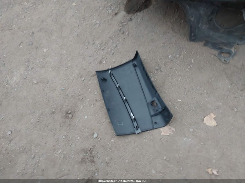 2009 Pontiac G8 VIN: 6G2ER577X9L170798 Lot: 43653427