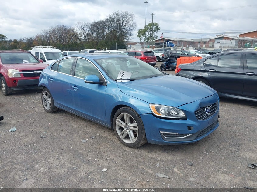 VOLVO S60 T5 PREMIER