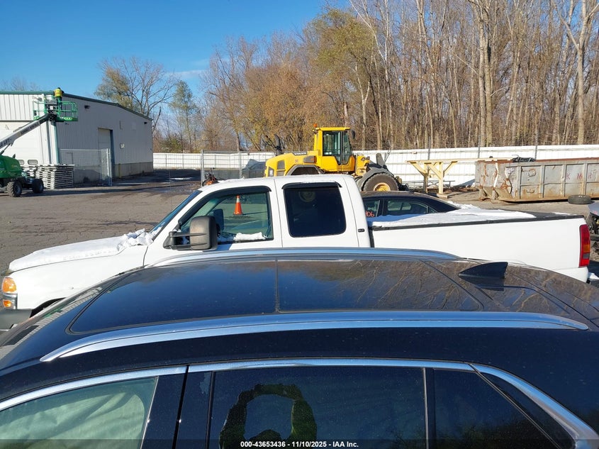 2002 GMC Sierra 2500Hd Sle VIN: 1GTHC29152E111490 Lot: 43653436