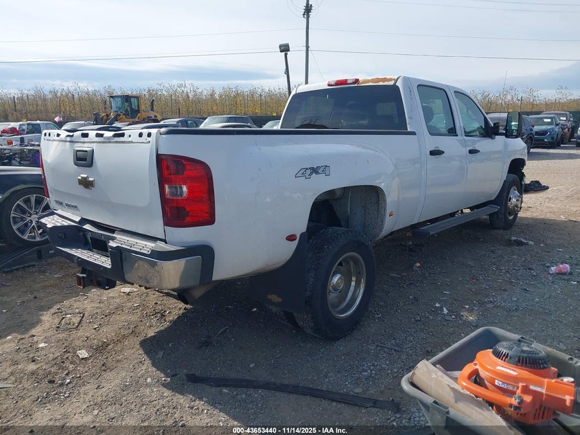 1GC4KZCG8BF241037 2011 CHEVROLET SILVERADO photo no. 4