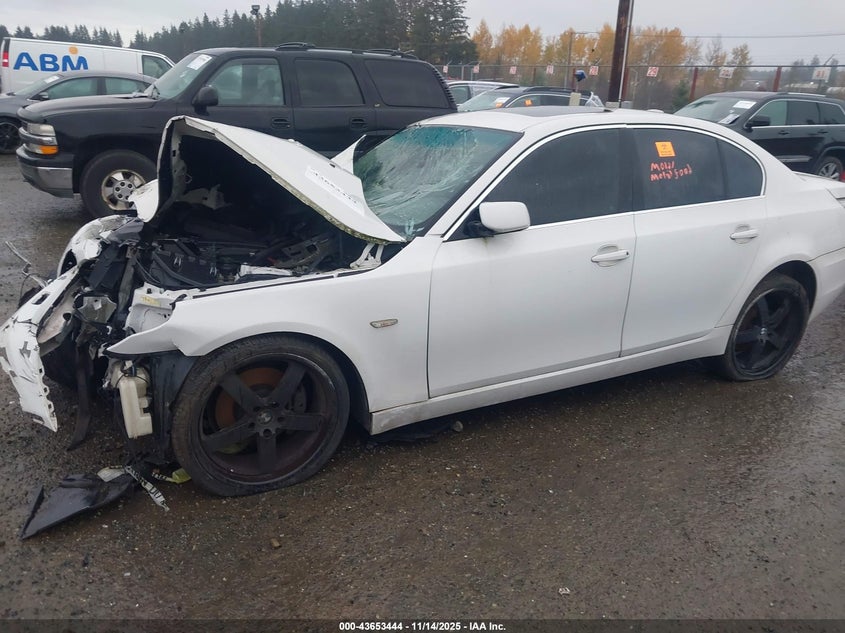 2008 BMW 528I VIN: WBANU53508CT03477 Lot: 43653444