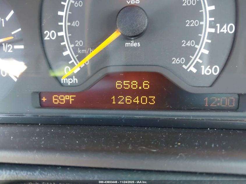 1998 Mercedes-Benz E 320 VIN: WDBJF65F4WA699931 Lot: 43653446