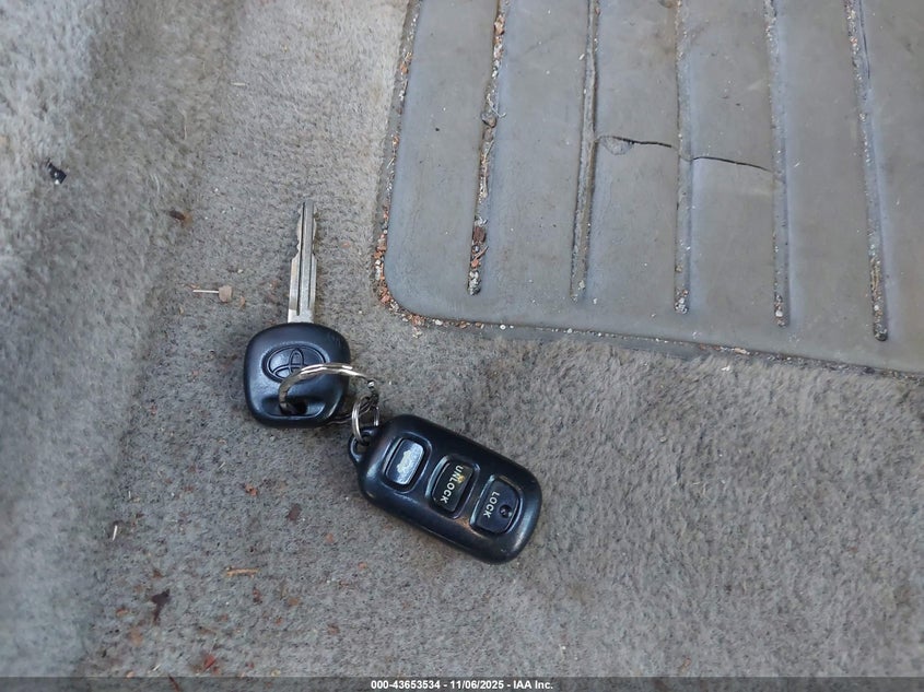 4T1BF30K42U005400 2002 TOYOTA CAMRY photo no. 11
