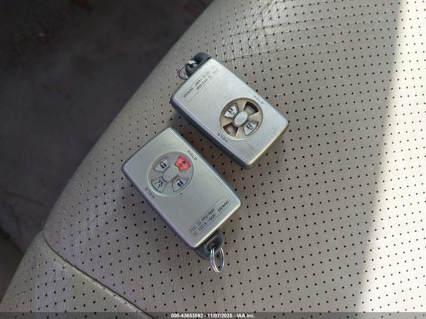 2006 Toyota Avalon Limited VIN: 4T1BK36B16U136258 Lot: 43653592