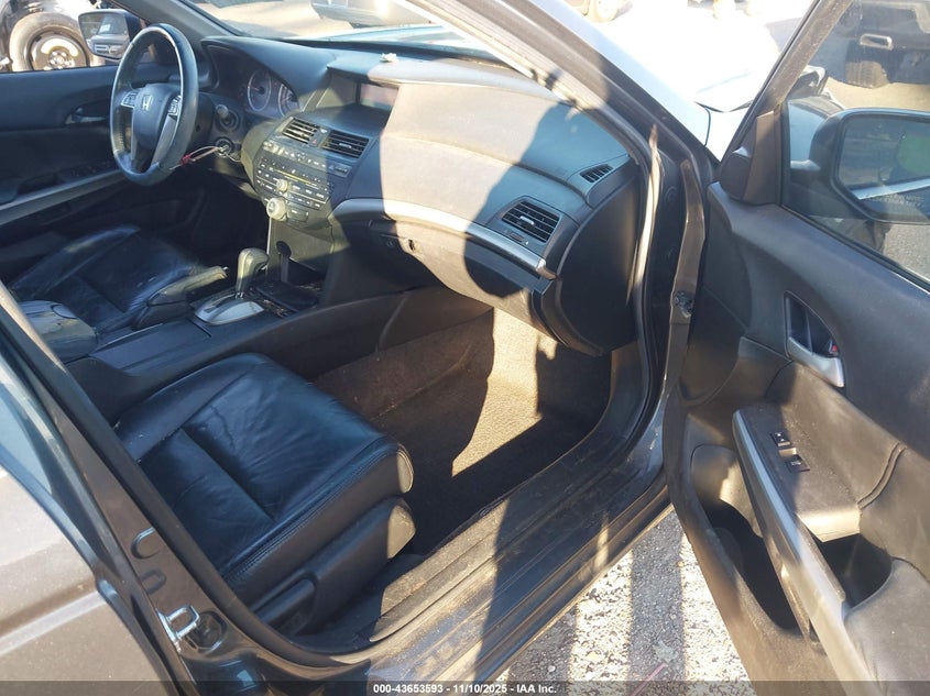 1HGCP26818A084922 2008 HONDA ACCORD photo no. 5