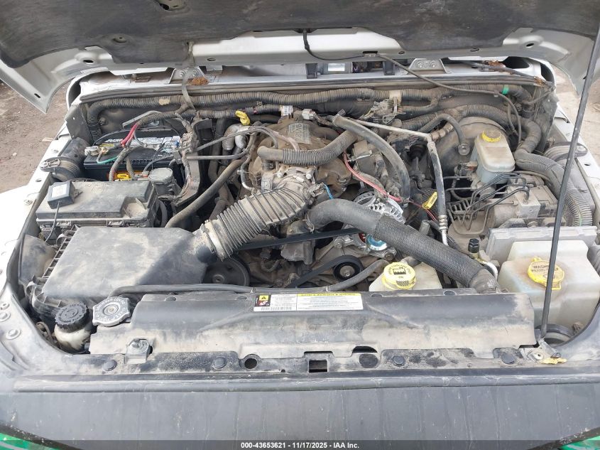 2007 Jeep Wrangler Sahara VIN: 1J8FA54127L159675 Lot: 43653621