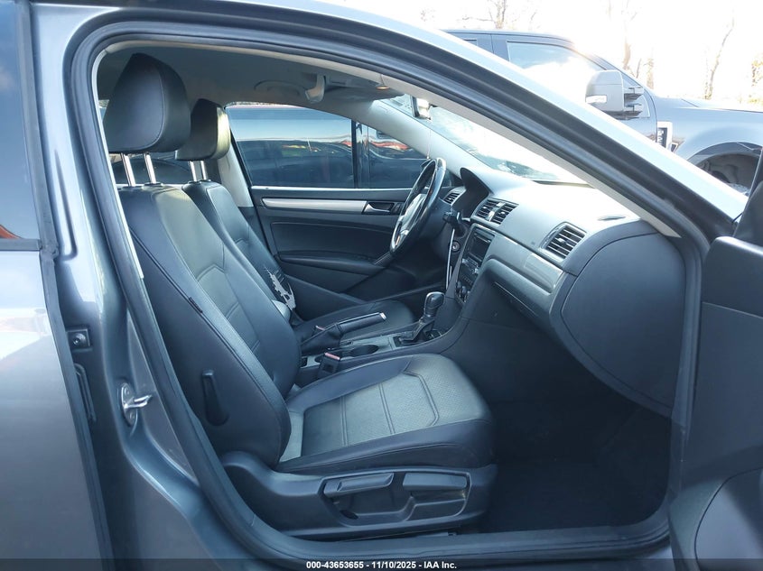 1VWAT7A31FC020436 2015 VOLKSWAGEN PASSAT photo no. 5