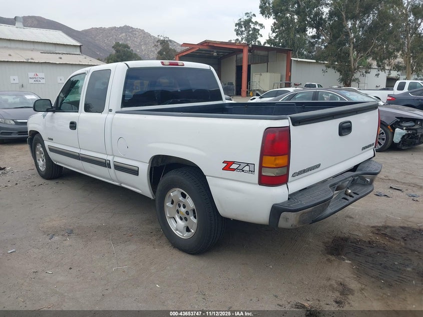 2GCEC19V811144080 2001 CHEVROLET SILVERADO photo no. 3