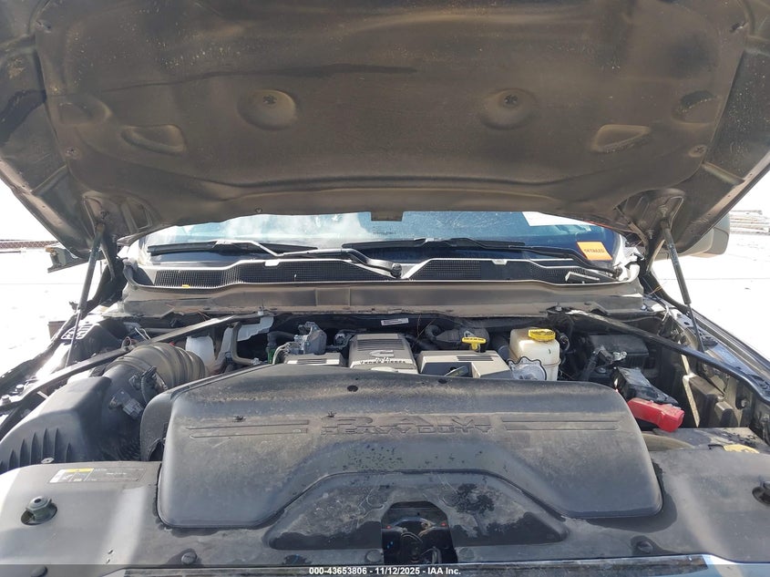 2024 Ram 3500 Tradesman 4X4 8' Box VIN: 3C63RRGL1RG382241 Lot: 43653806