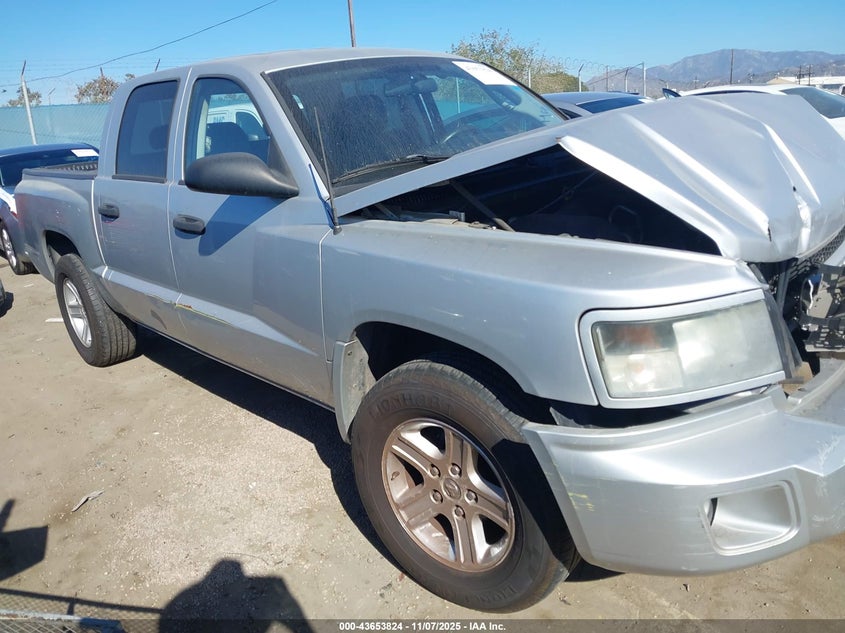 RAM DAKOTA BIGHORN/LONESTAR