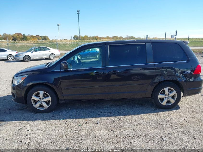 2010 Volkswagen Routan Se VIN: 2V4RW3D15AR246033 Lot: 43653835