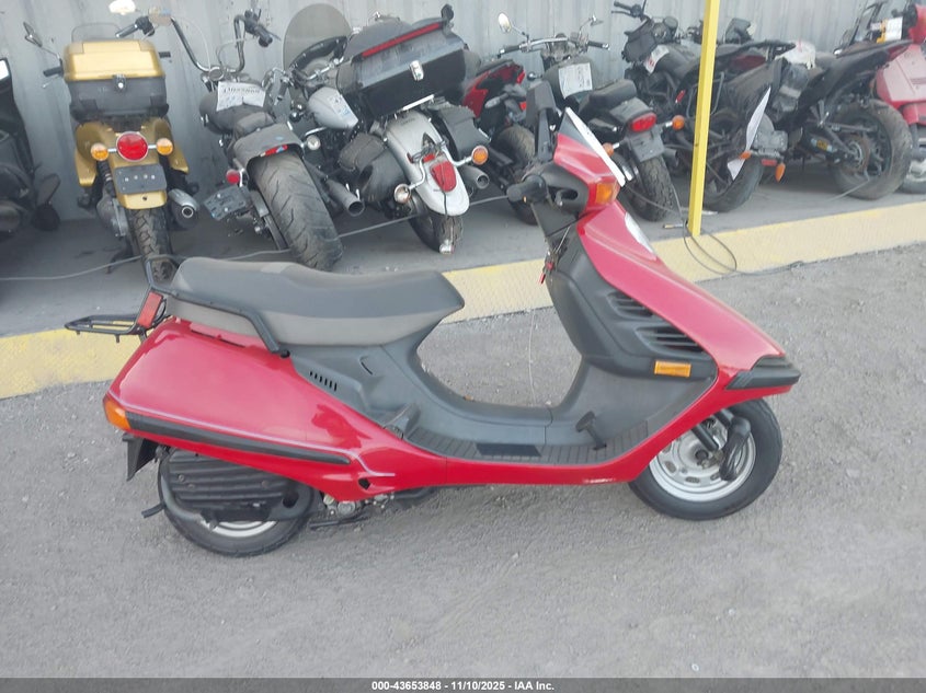 JH2KF0117HK202002 1987 HONDA ELITE photo no. 12