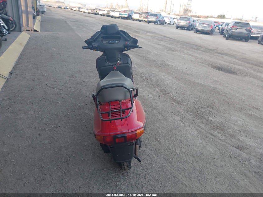 JH2KF0117HK202002 1987 HONDA ELITE photo no. 6