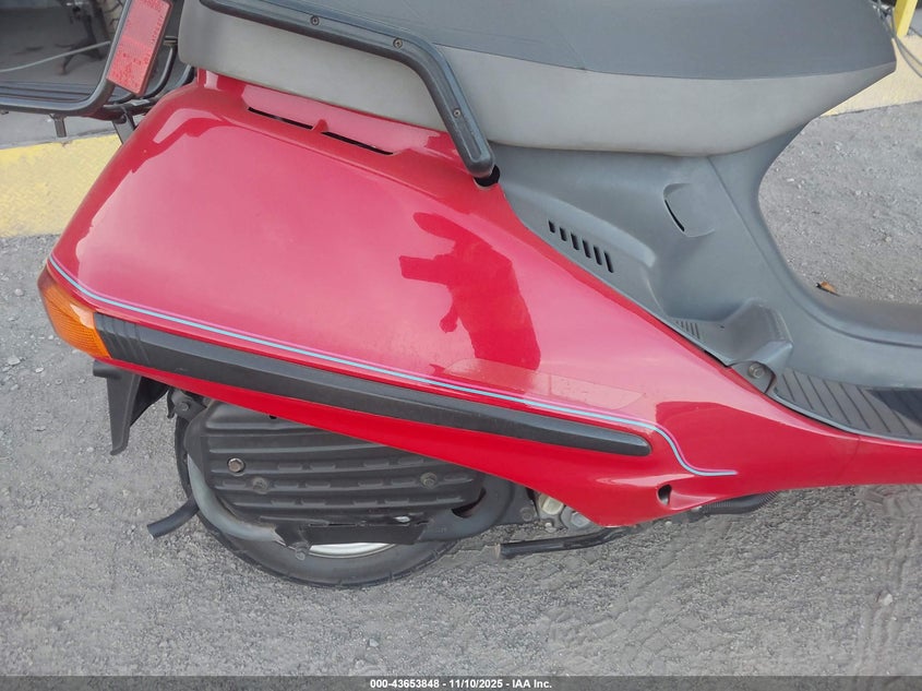 JH2KF0117HK202002 1987 HONDA ELITE photo no. 8