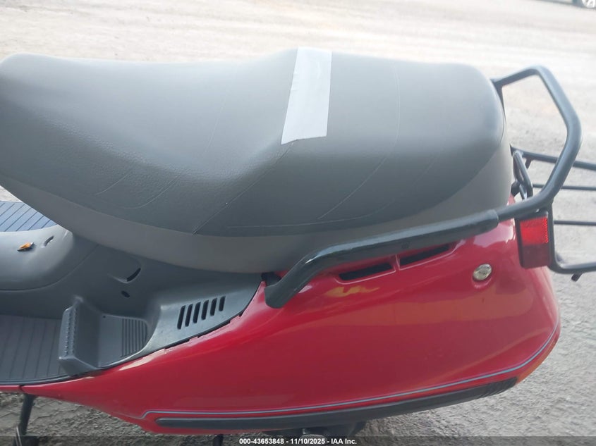 JH2KF0117HK202002 1987 HONDA ELITE photo no. 9