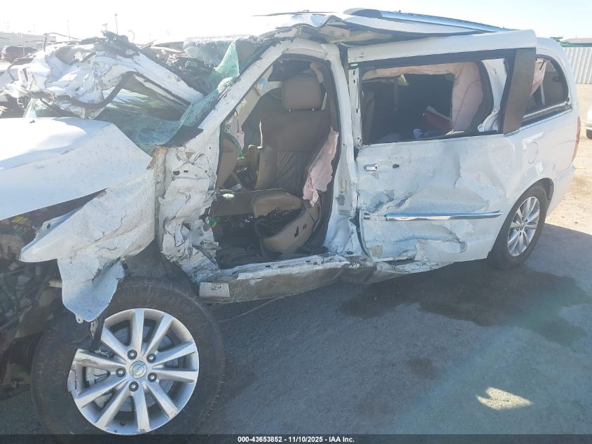 2016 Chrysler Town & Country Limited Platinum VIN: 2C4RC1GG9GR134013 Lot: 43653852