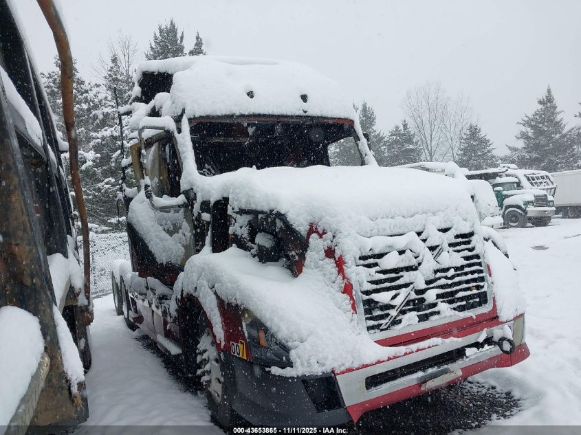 4V4NC9TK3DN139521 VOLVO VN Photo 1