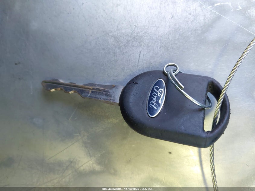 2001 Ford Expedition Eddie Bauer VIN: 1FMPU18L81LA72728 Lot: 43653905