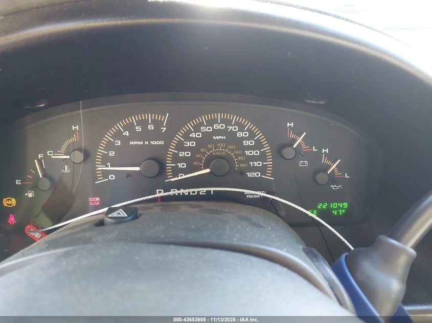 2001 Ford Expedition Eddie Bauer VIN: 1FMPU18L81LA72728 Lot: 43653905