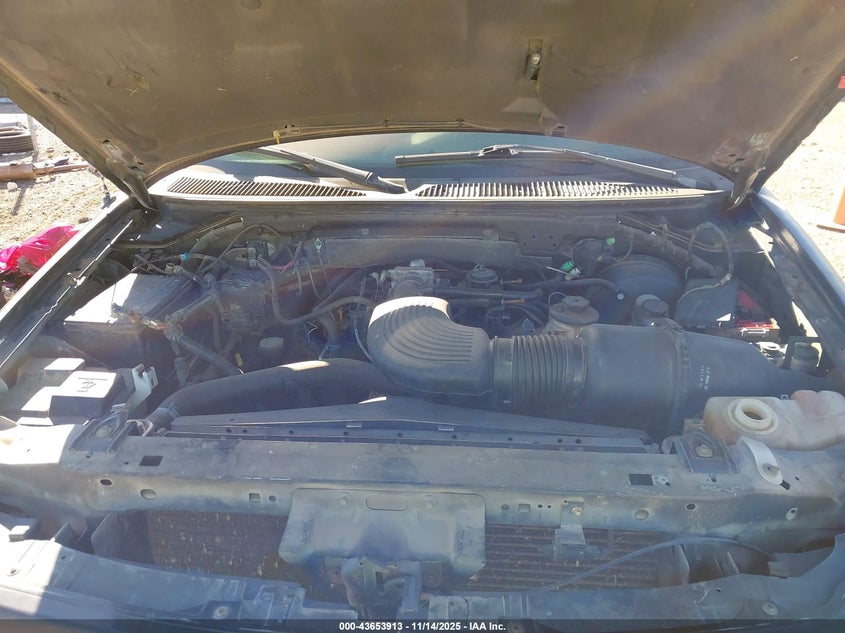 2001 Ford F-150 King Ranch Edition/Lariat/Xlt VIN: 1FTRW08L21KB56339 Lot: 43653913