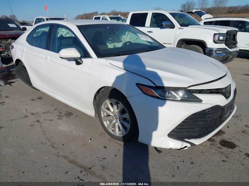 TOYOTA CAMRY LE