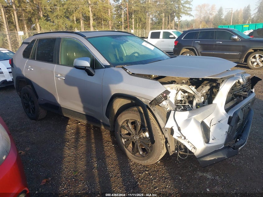 TOYOTA RAV4 HYBRID SE