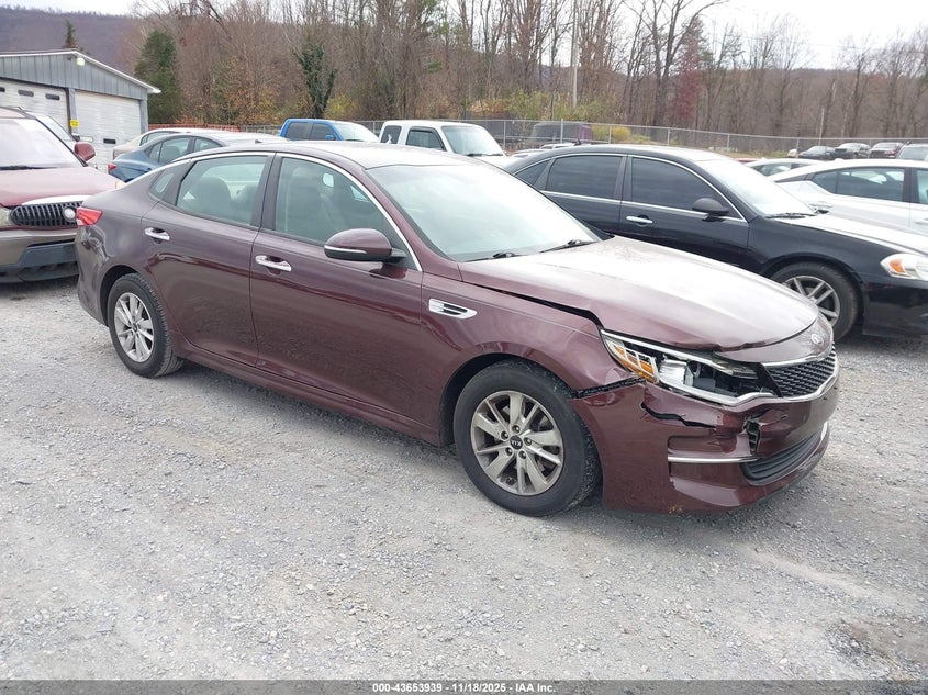 5XXGT4L36GG108117 2016 KIA OPTIMA photo no. 11