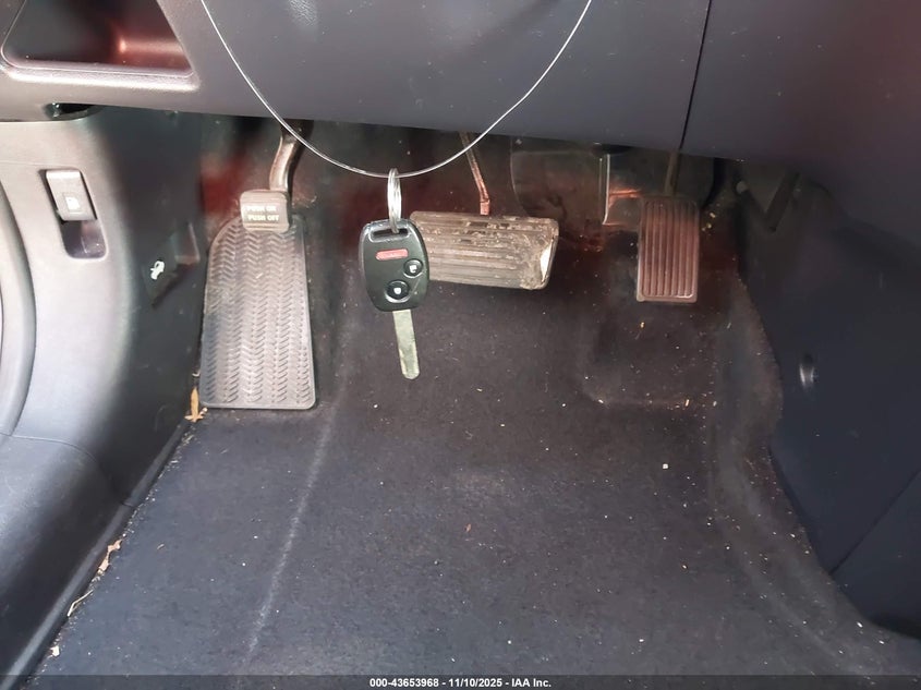 5J6RE4H47BL021186 2011 HONDA CR-V photo no. 11