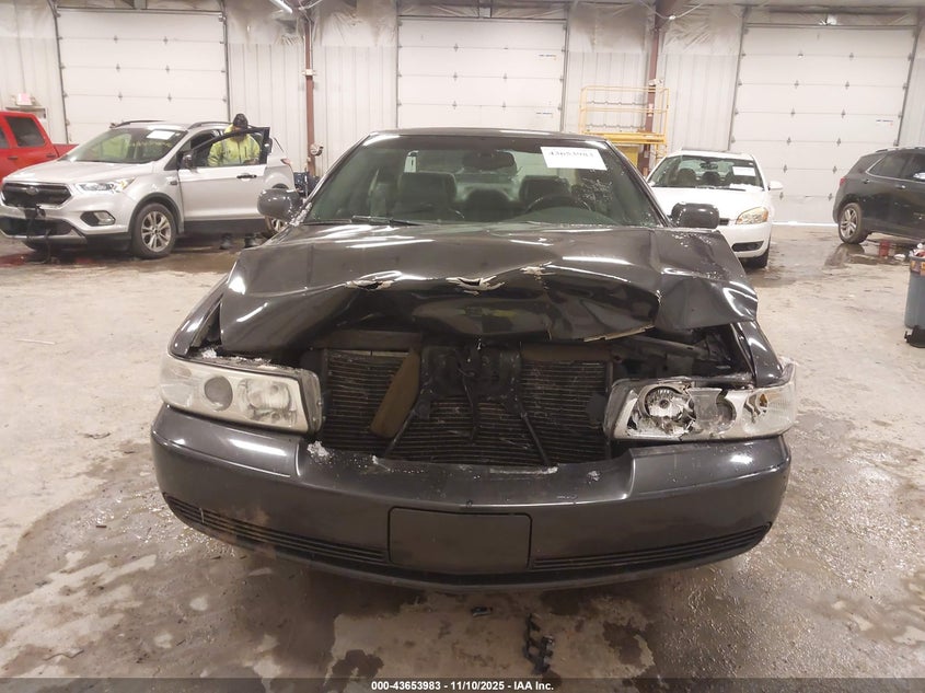 2001 Cadillac Seville Sls W/Tx7 VIN: 1G6KS54Y61U260481 Lot: 43653983