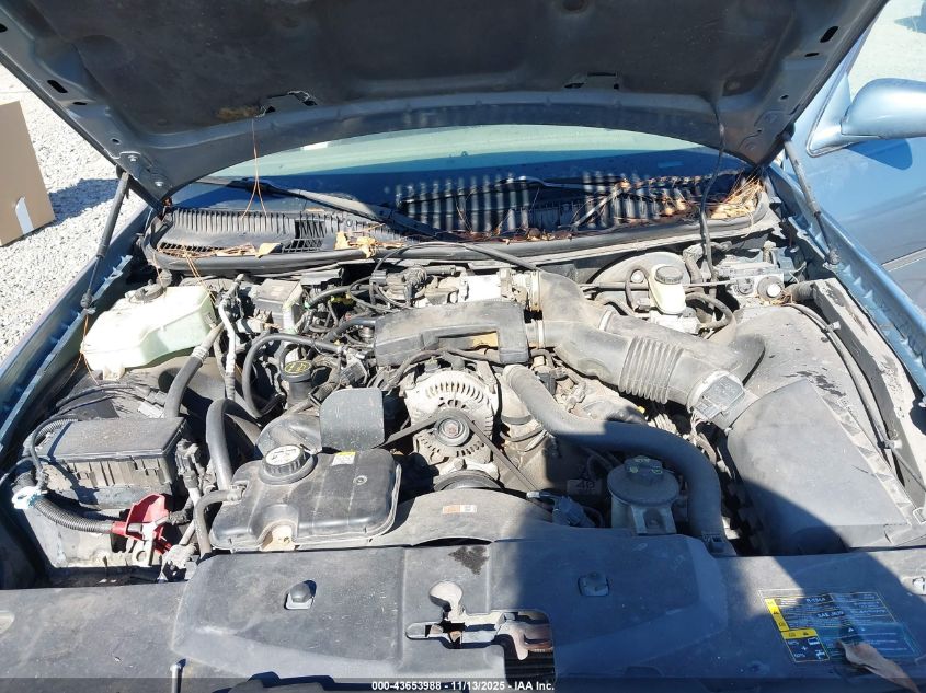 2004 Lincoln Town Car Signature VIN: 1LNHM81W34Y635306 Lot: 43653988