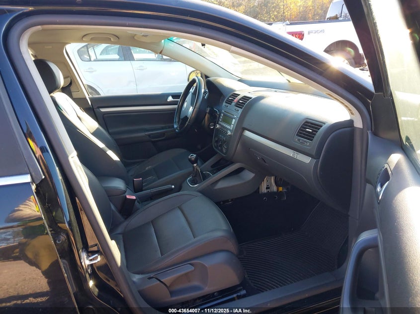 3VWRZ71K38M086934 2008 VOLKSWAGEN JETTA photo no. 5