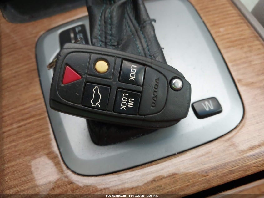 2005 Volvo Xc90 2.5T Awd VIN: YV1CZ592951164265 Lot: 43654039