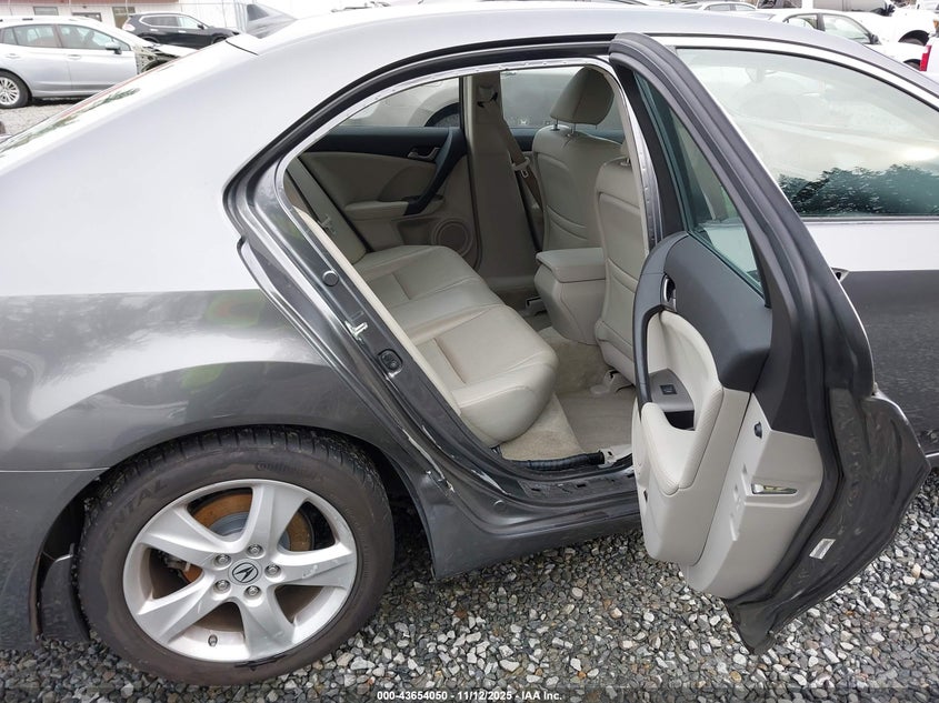 2010 Acura Tsx 2.4 VIN: JH4CU2F69AC043789 Lot: 43654050
