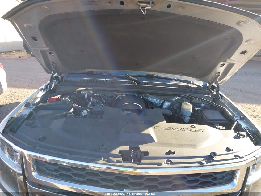 2015 Chevrolet Suburban Lt VIN: 1GNSCJKC2FR539289 Lot: 43654092