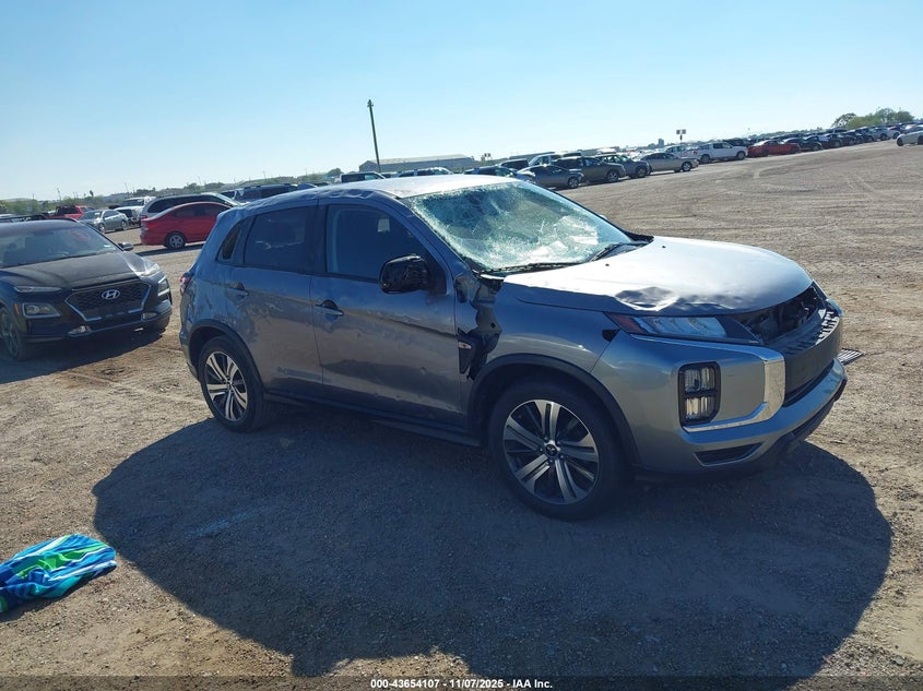 MITSUBISHI OUTLANDER SPORT 2.0 ES
