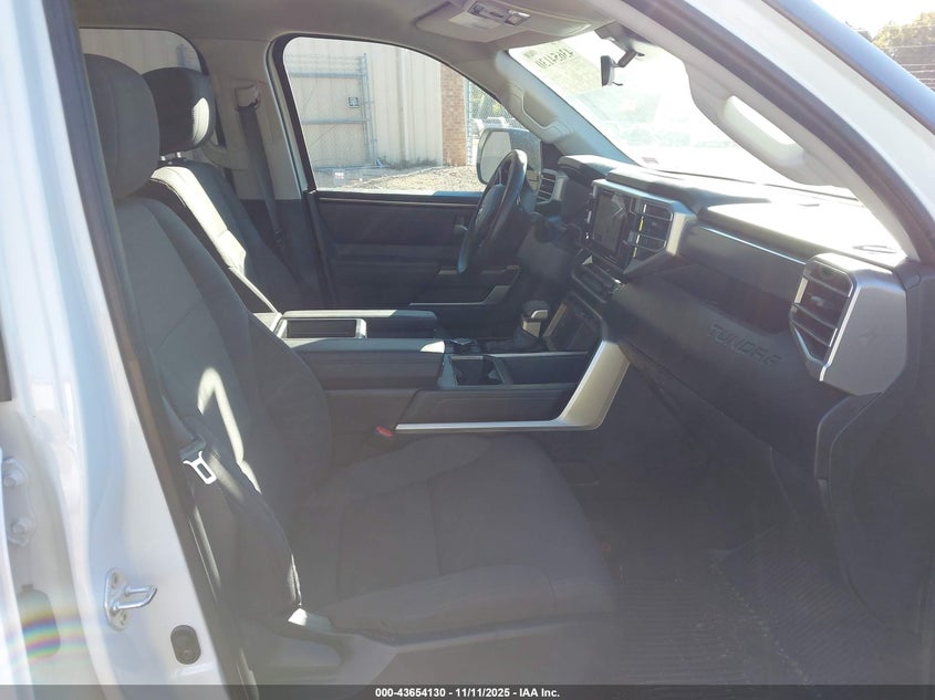 2024 TOYOTA TUNDRA SR5 5TFLA5EC9RX025591