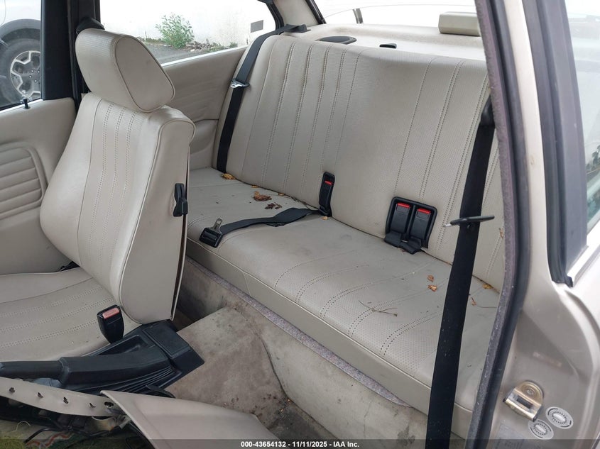 1986 BMW 325 E Automatic VIN: WBAAB6401G1220681 Lot: 43654132