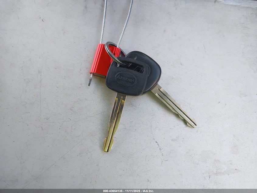 2000 Toyota Sienna Xle VIN: 4T3ZF13C2YU206090 Lot: 43654135